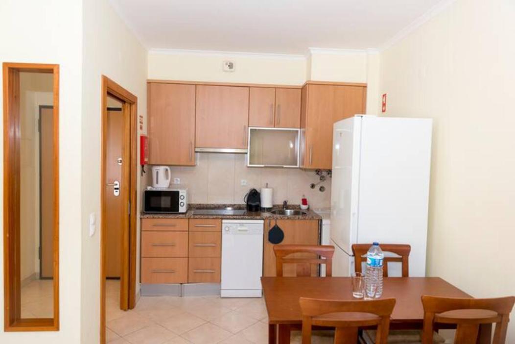 Appartement Tac - Alcantarilha House Extérieur photo