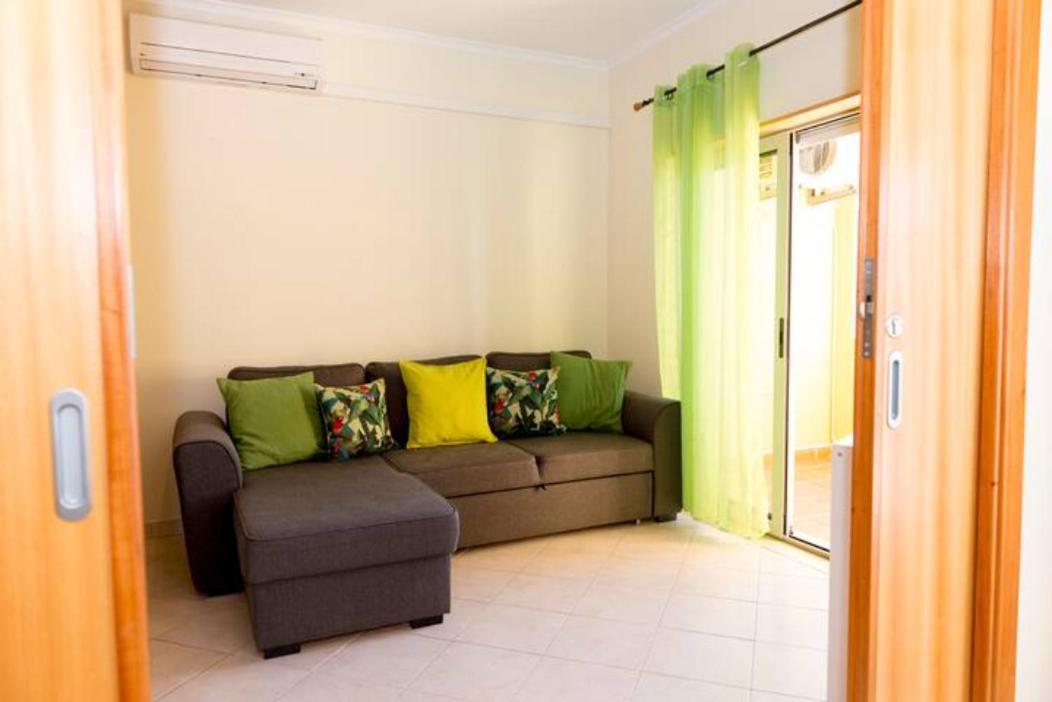 Appartement Tac - Alcantarilha House Extérieur photo