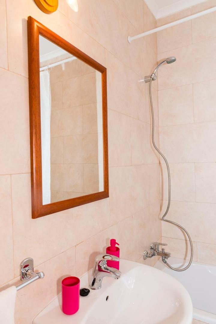 Appartement Tac - Alcantarilha House Extérieur photo